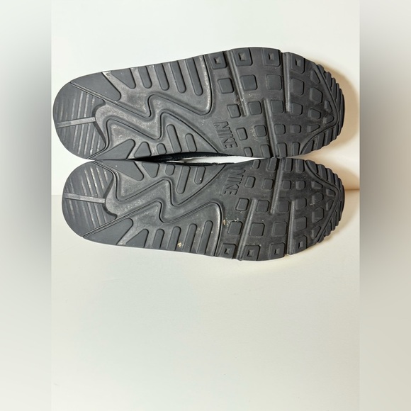 Nike Air Max 90 Men's - Grey White Black Athletic Shoes [CN8490-002] - Picture 8 of 10
